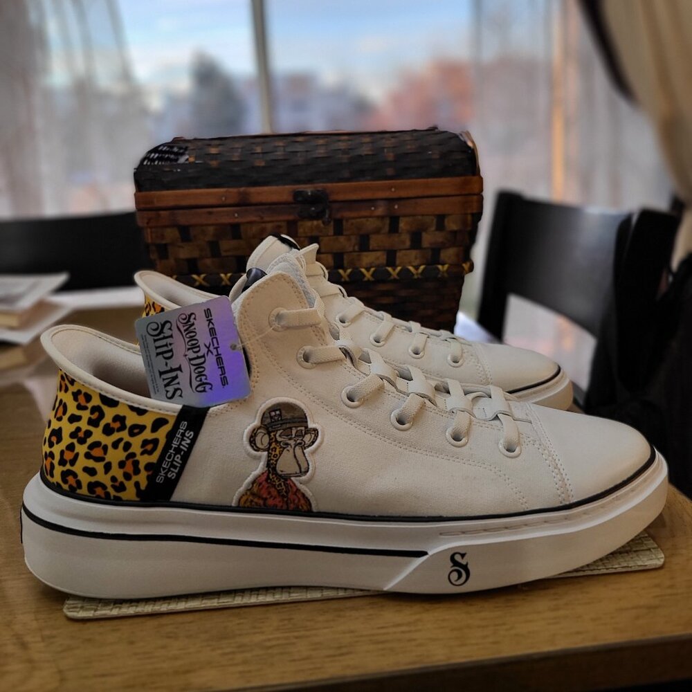 Snoop One - Dr. Bombay Slip-ins Model 251049 Size M 14 /W 15.5 White/Leopard Col